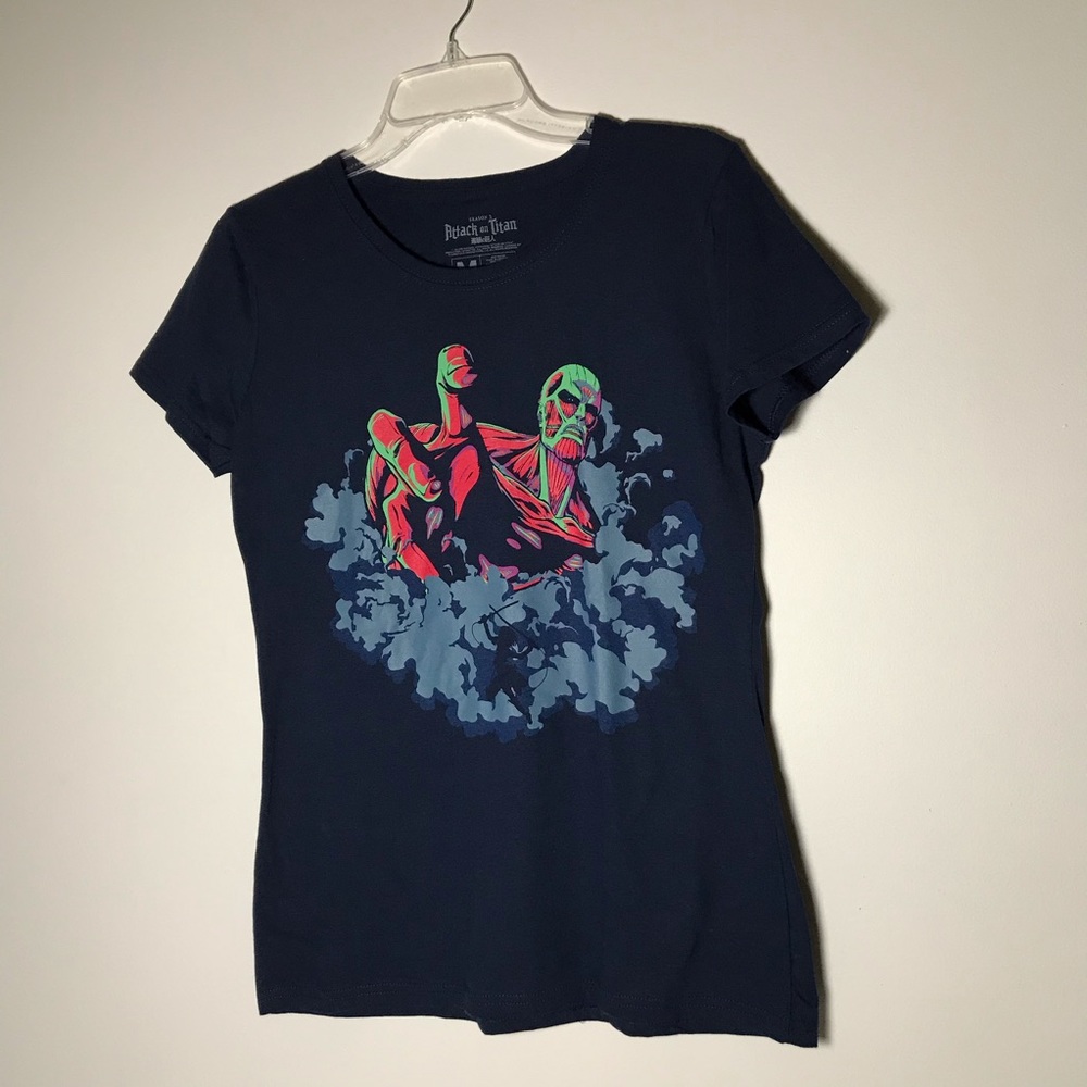 Attack of the Titans men’s - M - Tee - season 2